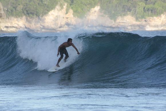 Mac_Blocks's tweet photo. Teleng ria beach at pacitan INA ,,king of surfing place ,, #lovepacitan http://t.co/u5zA7IdHCd