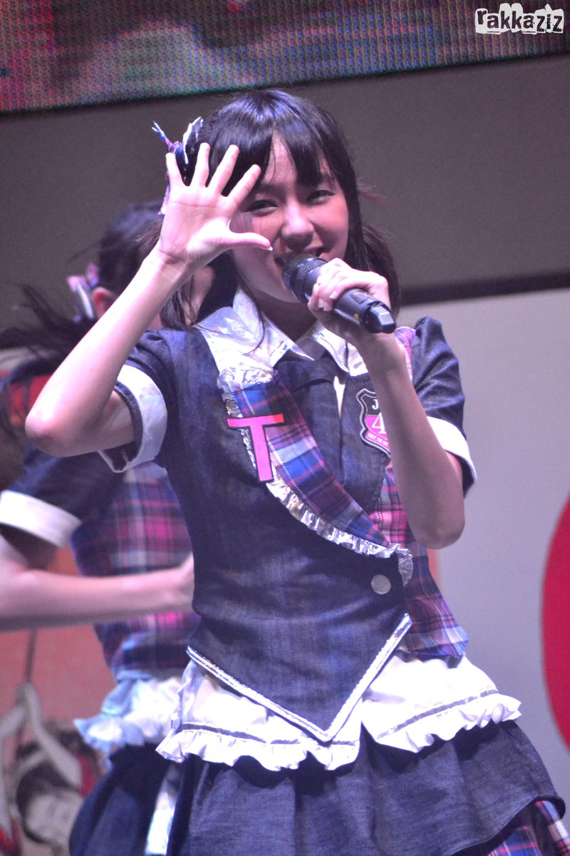 RT <a href="/rakkaziz/">rakka aziz</a>: <a href="/M_ChikitaJKT48/">.</a> [1] || Team T Debut || <a href="/Chikaster_INA/">Chikaster Indonesia</a> @ChikitaJKT48FC <a href="/ChikasterFC/">Chikaster</a> <a href="/Sharepict__48/">SharePict 48</a>
