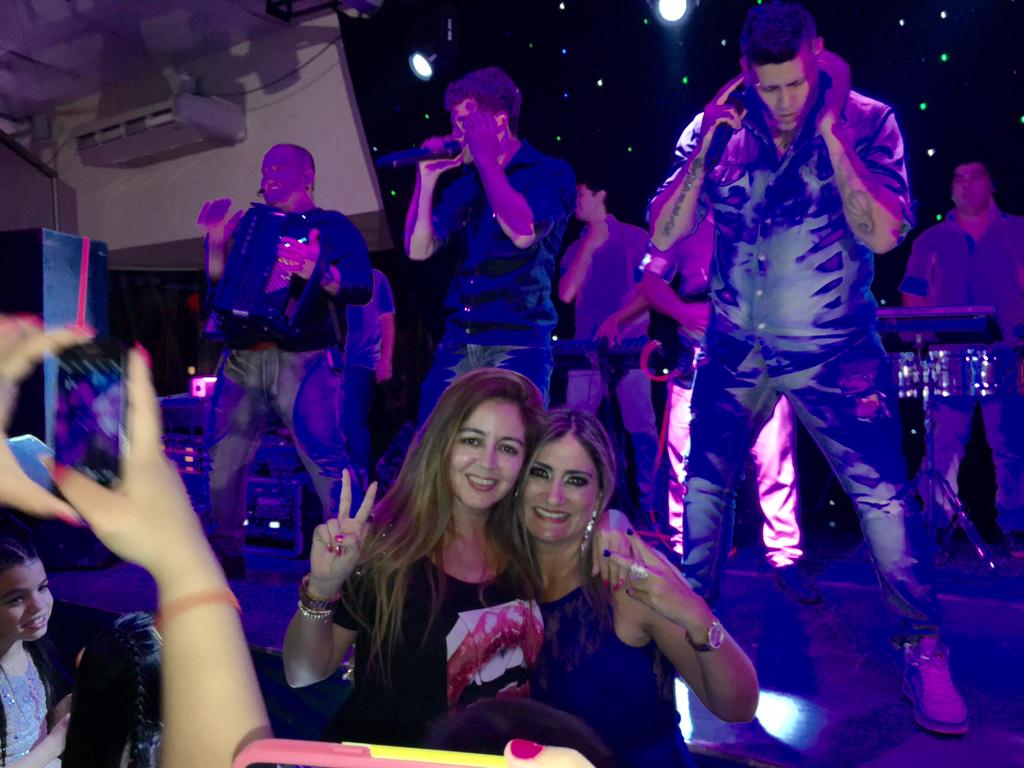 Con mi amiga Angie en el cumple de Kevin!!!