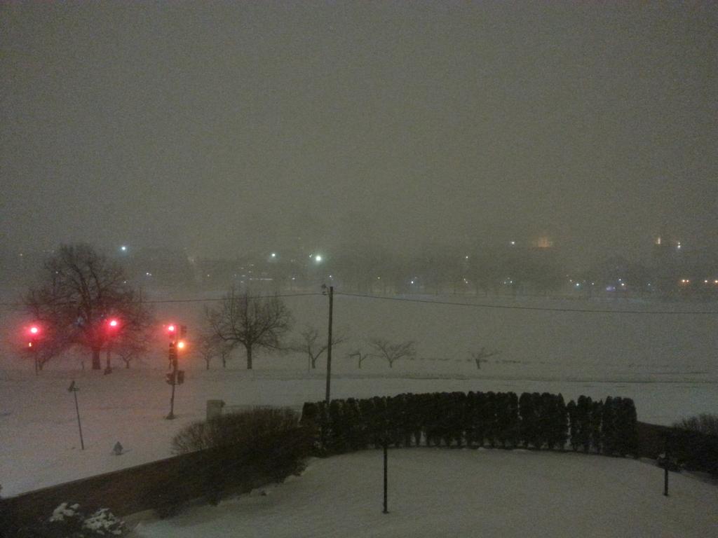 i_Witnessedit's tweet image. Not a single car on the road in Cambridge, MA, except for the plows at 4am. #blizzardof2015 #Snowmageddon2015 #juno