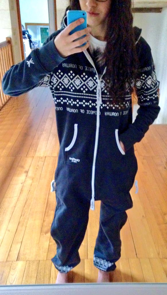 niallxxlaugh_'s tweet image. HEY @NiallOfficial ! 💙
Look I have the same @OnePiece as you ! I love you so much sunshine, Please follow me 🙏 🇫🇷