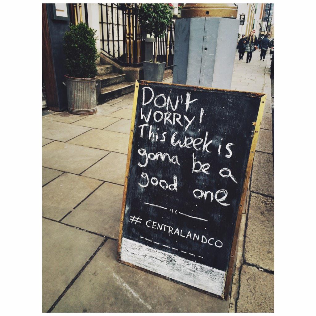 mearakallista's tweet photo. ⭐️⭐️⭐️⭐️⭐️ #goodweek #centralandco #london #mearakallista http://t.co/fc2SA2uUhi