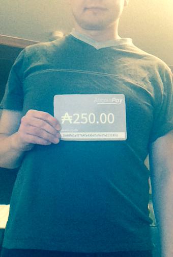 makecryptoeasy's tweet image. Big thanks to @Phreeksta for the photo! Gift card was for a small amount but nice to see Aricoin gift cards :)