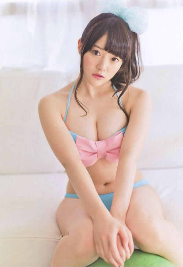 RankingAkb's tweet photo. どっちが好き？

木本花音→RT

二村春香→ファボ http://t.co/TgwYWwCDia