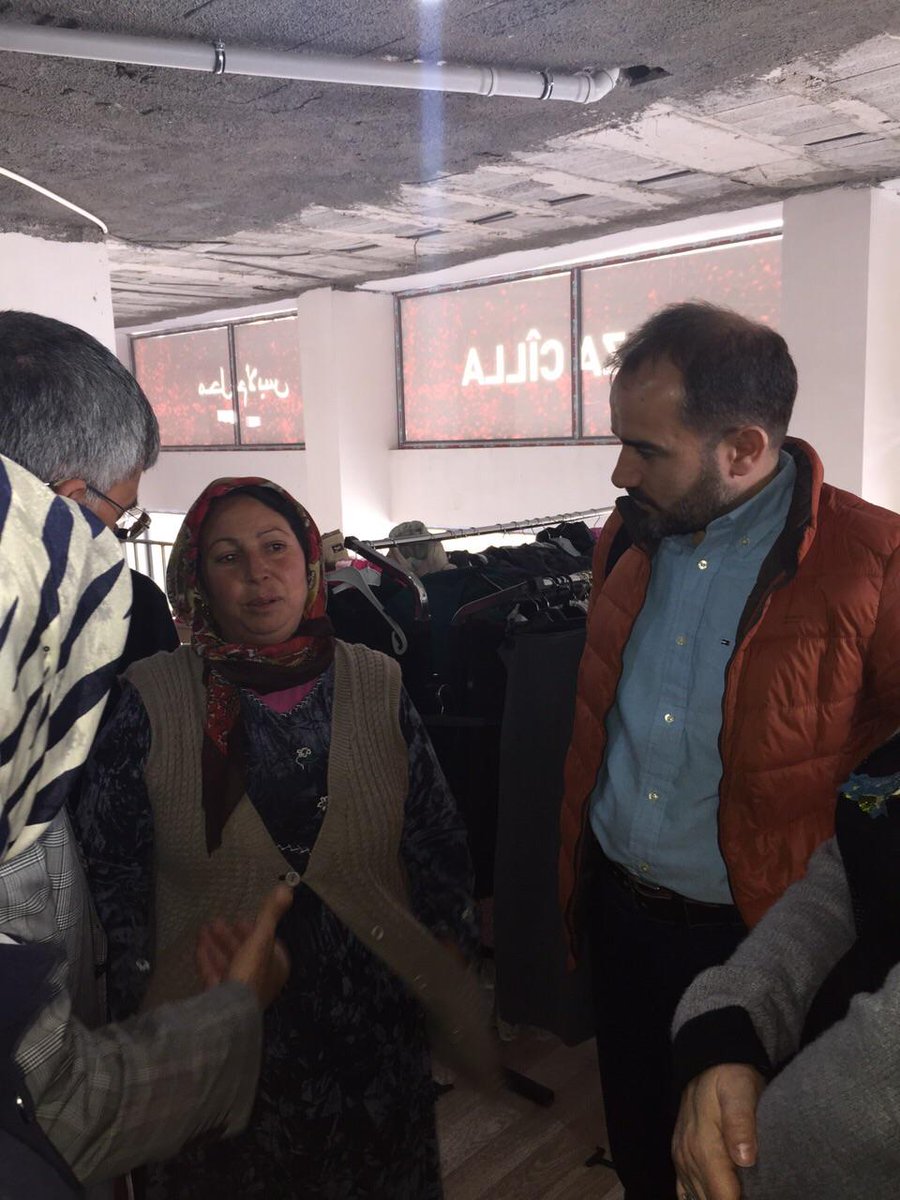 ŞUrfa'daki çalışmalarımız devam ediyor.Karaköprü,Suruç ve Haliliye mağazalarımızda Suriyeli kardeşlerimiz için açıldı