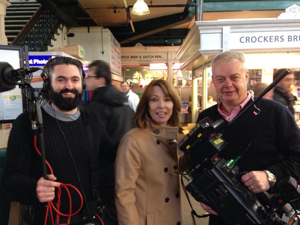 Team Sky in another of our 150 marginal seats. @KayBurley & @joeyjonessky and co making their way round all of them!