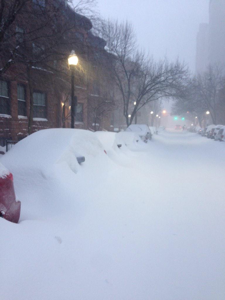 Récord: 2,75 m de nieve en el invierno de Boston 2015