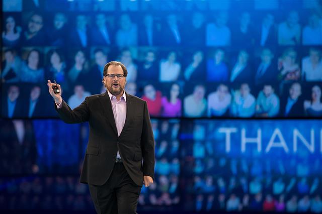 tomtussey's tweet photo. Congrats to Marc Benioff, nominated for TechCrunch CEO of the Year! Join me &amp; vote here: http://t.co/zbSOUgsY93 http://t.co/tPDBK0Ghmr