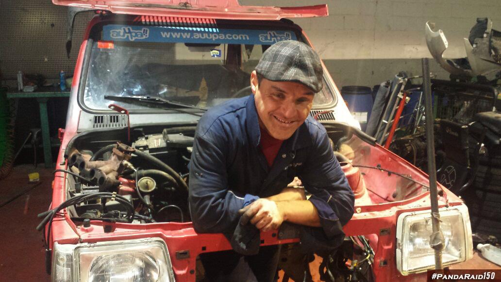 EnrutaPandaRaid's tweet photo. A 39 días de la salida, tenemos todavía mucho trabajo por hacer.

#PandaRaid150 @Panda_Raid http://t.co/4zH1iHhL8h
