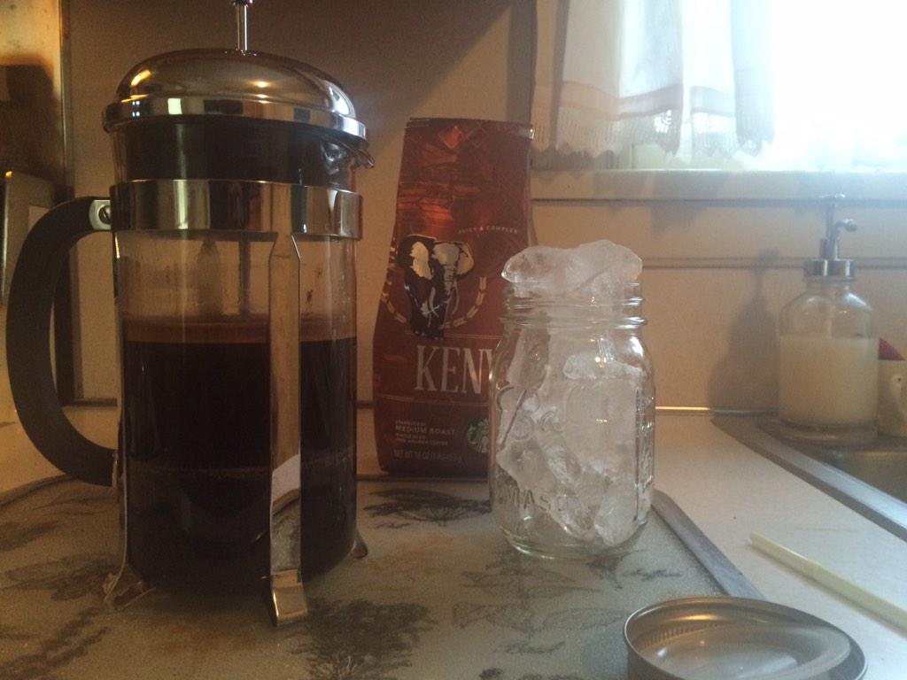 staggeringenius's tweet photo. Cold brew game is still on point. #getdugout #alwaysiced #deathbeforedecaf http://t.co/eXrYJLVNcl