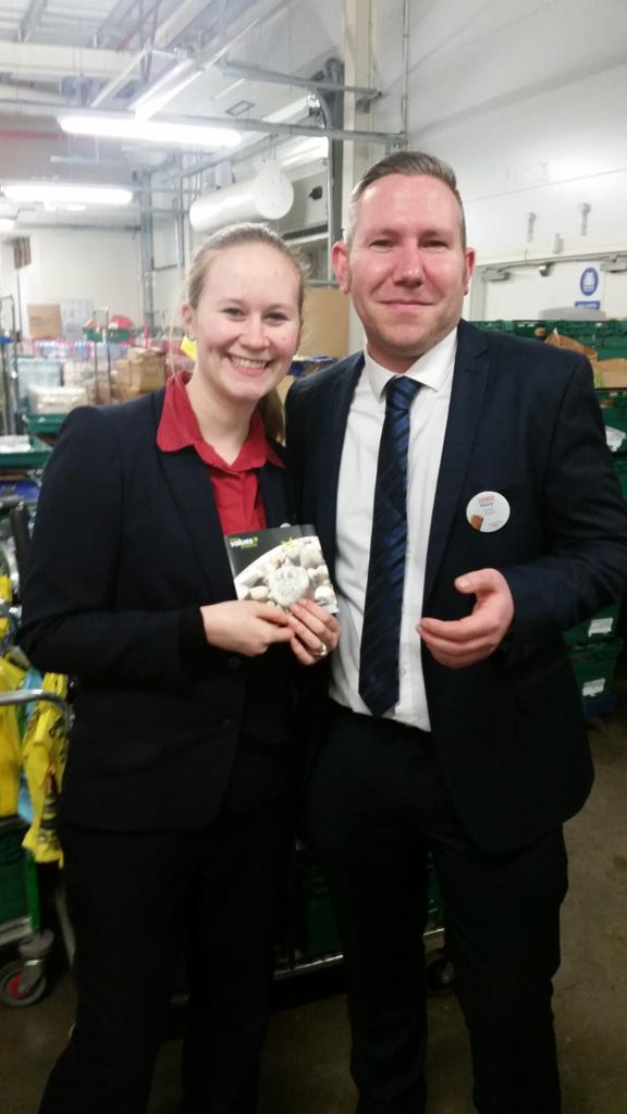 Fantastic service from Holly on Sunday @Great2172 <a href="/barsidesteve/">Steve Bishop</a> <a href="/MattHayden72/">Matt Hayden</a> #GreatNotleyGreatPeople