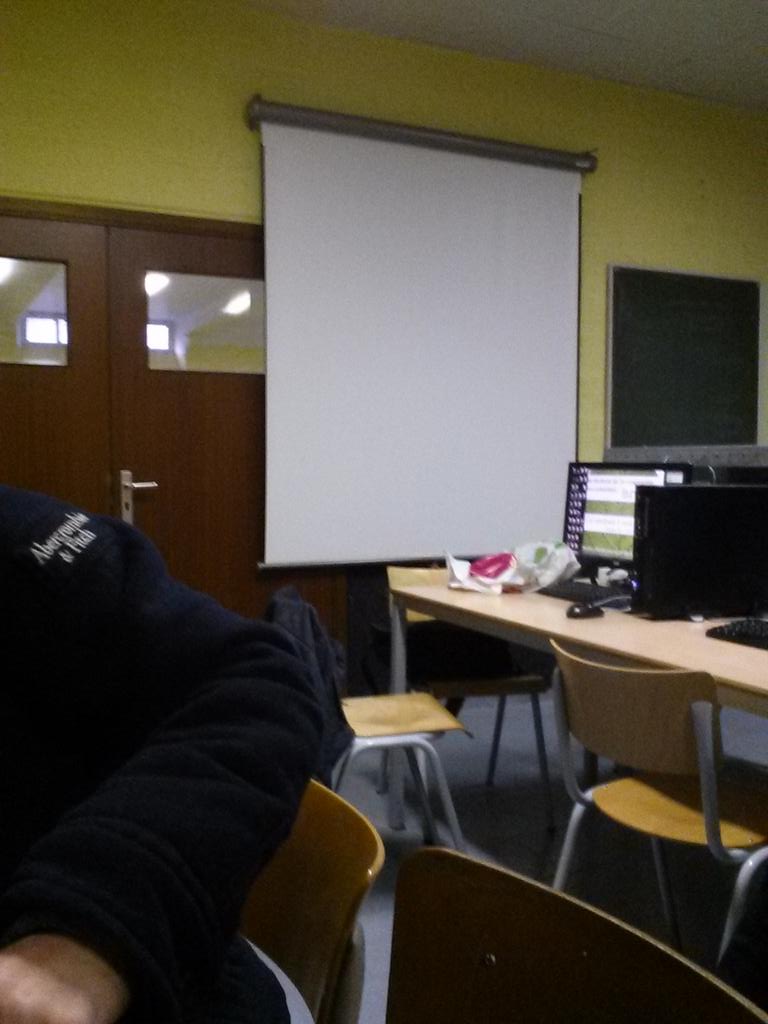 Sebak25's tweet photo. Mais ou est-il passé?
@anthofrisko http://t.co/eknZL3gHkJ