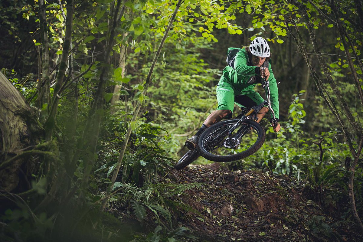 MadisonClothing's tweet photo. #TeamShotTuesday - @Sam_Dale/@MadisonSaracen http://t.co/JZ6mzIFGOX