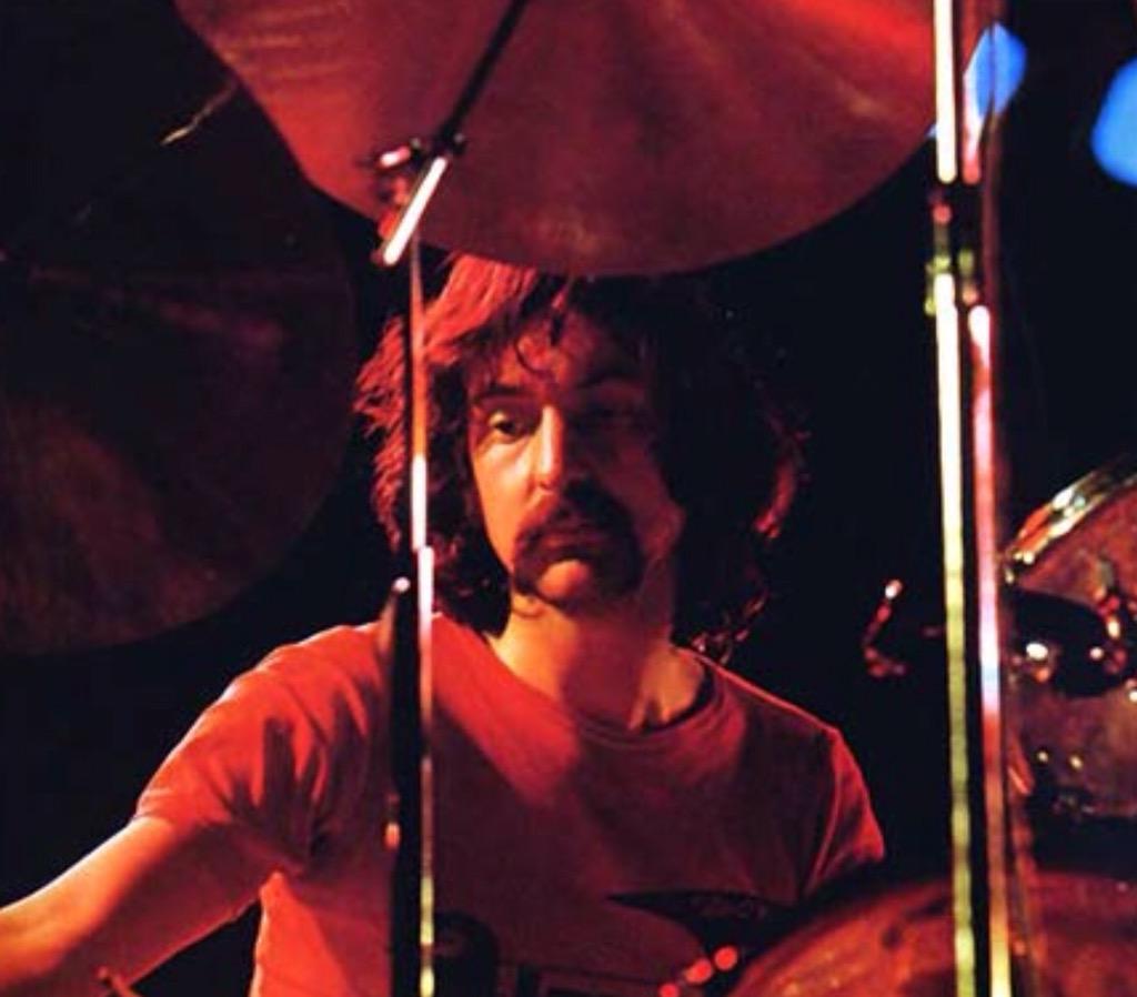 1/27/1944 Happy Birthday, Nick Mason, drummer and founding 
                 member of Pink Floyd 