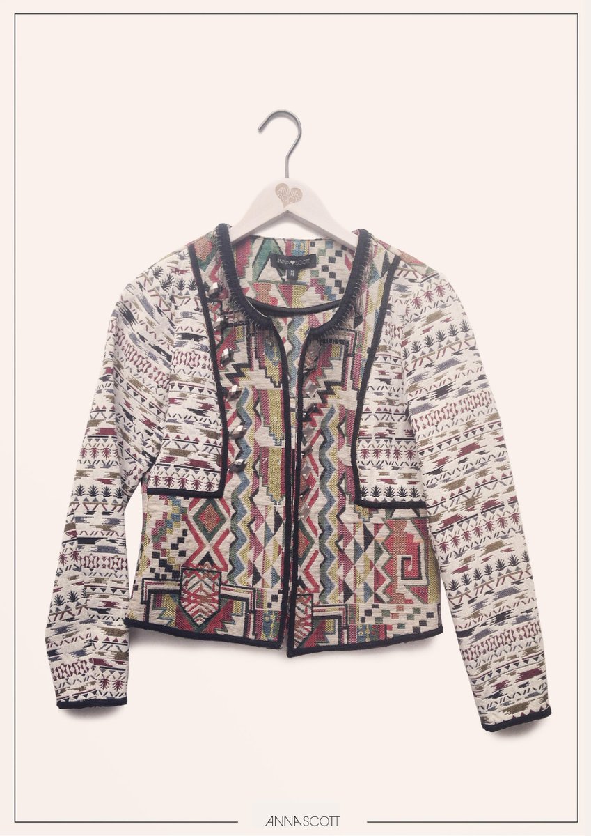 annascottbrand's tweet photo. Spring is coming!
Just in - Olary jacket | €89,95
#new #SS15 #aztec http://t.co/Lw2Wk106dN