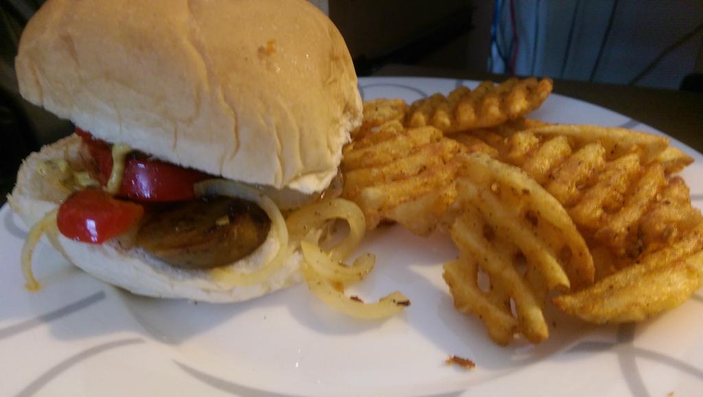 [Image: B8XuASJCYAEeQsh.jpg:large]