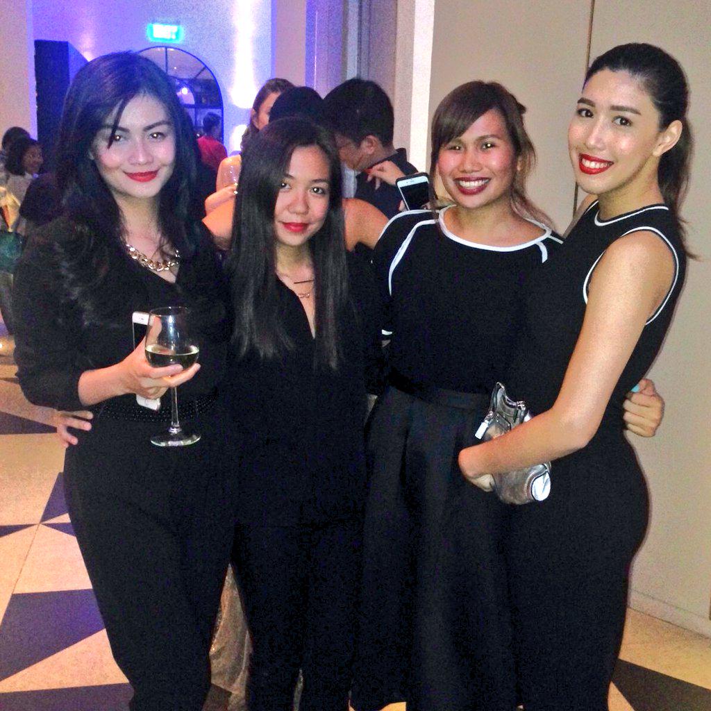 anagon's tweet photo. Ahhh gaganda niyo! ❤😍 With @VernEnciso @tracyayson @danibarrettoo at the @CloseupPH #DiamondAttraction launch. http://t.co/J5l07tvhIp