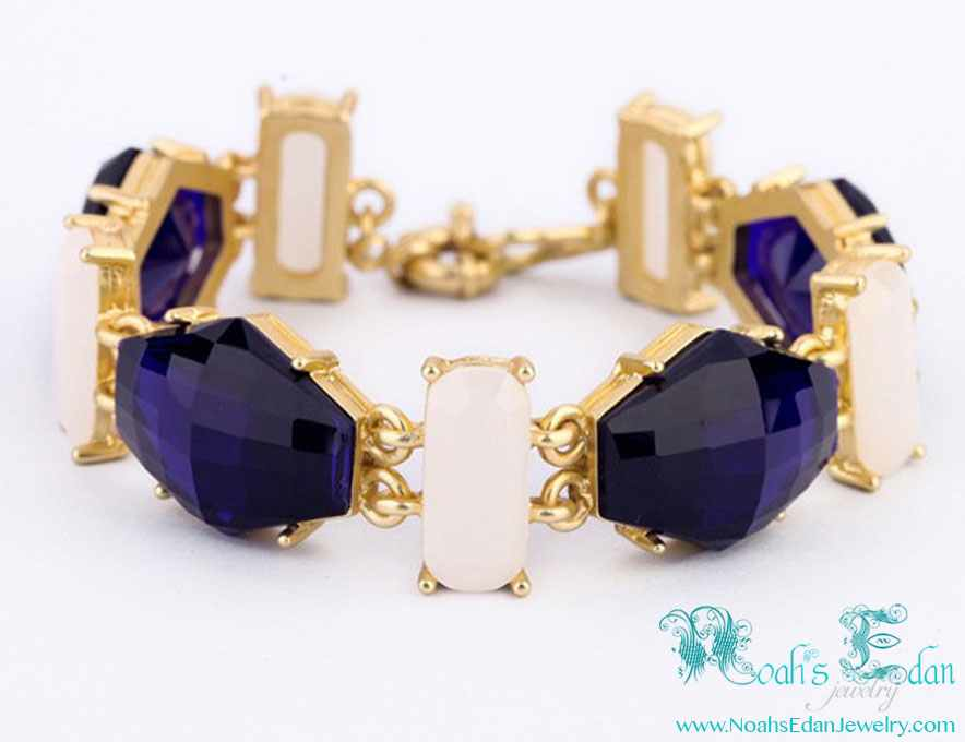 NoahsEdan's tweet photo. Baby Blue/White | Noah's Edan Jewelry http://t.co/LfV01HyqU7 via @NoahsEdan Fun! http://t.co/sQM0C8064r