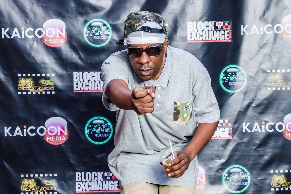 Interstatemafia's tweet image. @DJ_Scooby Running around w/ @youngamsterdam in NYC getting exclusive #InterstateMafia vibes