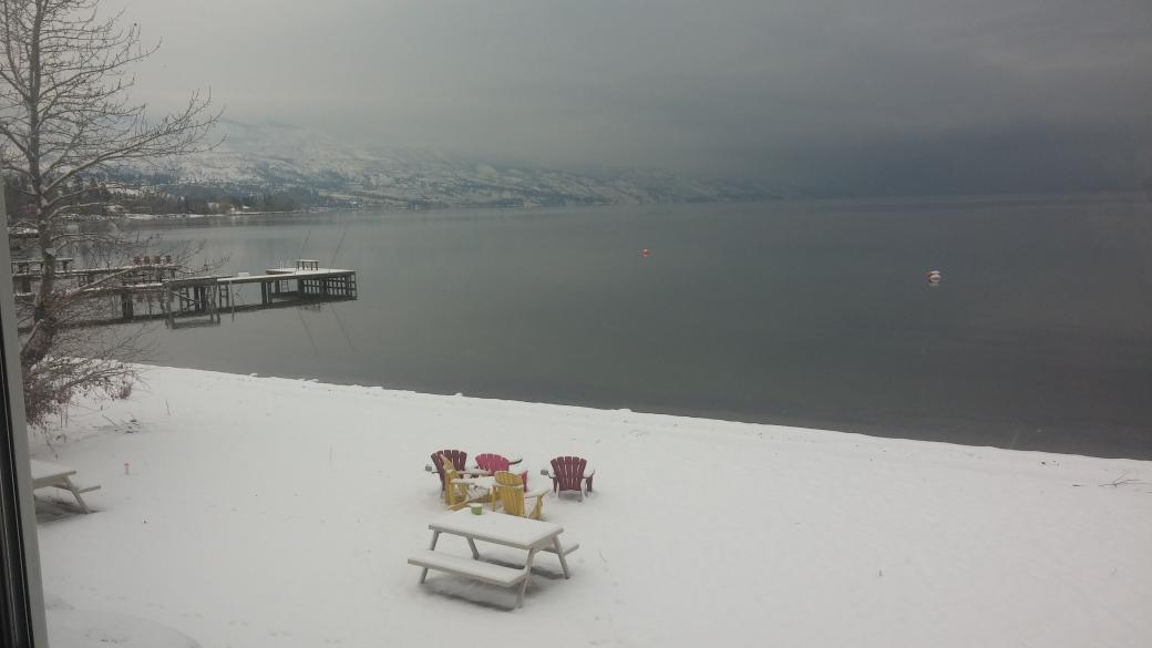 skygirl2011's tweet image. Oh..and then there was this #Okanagan #Kelownatourism #recordsnowfall #globalokanagan #globalweather