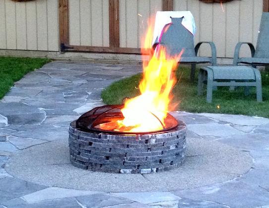 GraniteFirepits's tweet image. See our granite fire pits at Lifestyle Show AgriPlex London ON FriSatSun. Booth 164. Enter to win! #durablefun