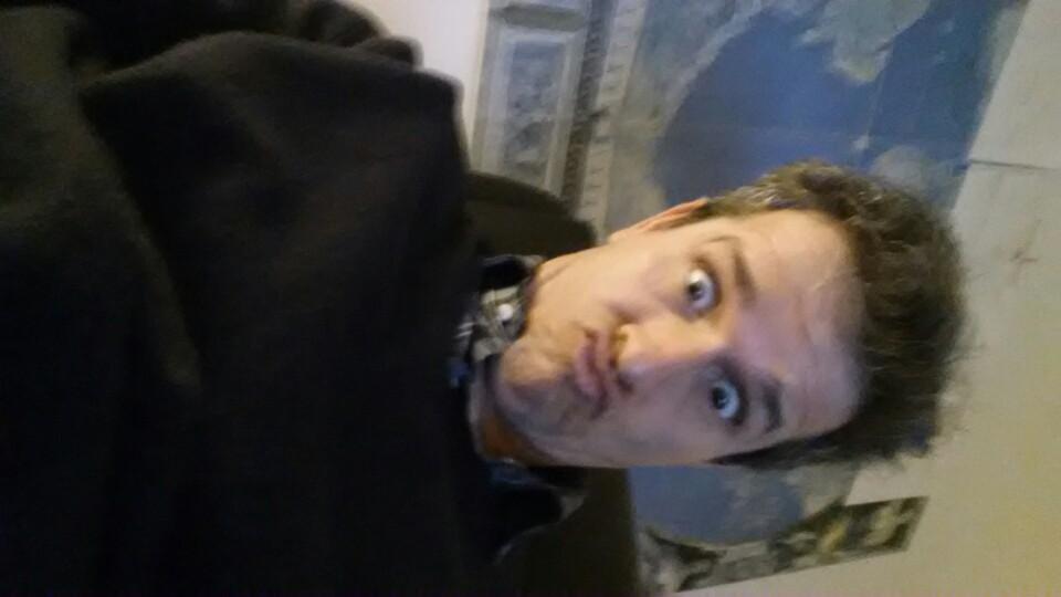 MarcoBellavia's tweet photo. Buonaserata #ragassi rinvio a domani il prosieguo del racconto. Ho un bimbo che ha da cena' 😀 a domani! http://t.co/SnVo4wEYhi