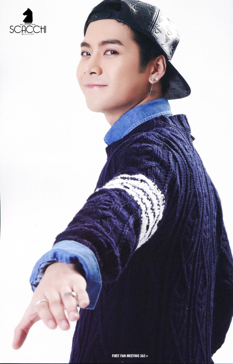 Scacchi_852's tweet photo. [SCAN] GOT7 1st FAN MEETING 365+ PB  #GOT7 #갓세븐 #Jackson #王嘉爾 #잭슨 http://t.co/Pjx7tkWRNX http://t.co/Glc5b4nbF7
