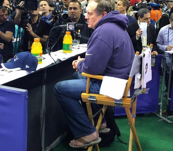theScore's tweet photo. VIDEO: Bill Belichick wears sandals, talks about puppets. Y'know, the usual. http://t.co/ogn2jsIrGQ http://t.co/M33ItAwKap