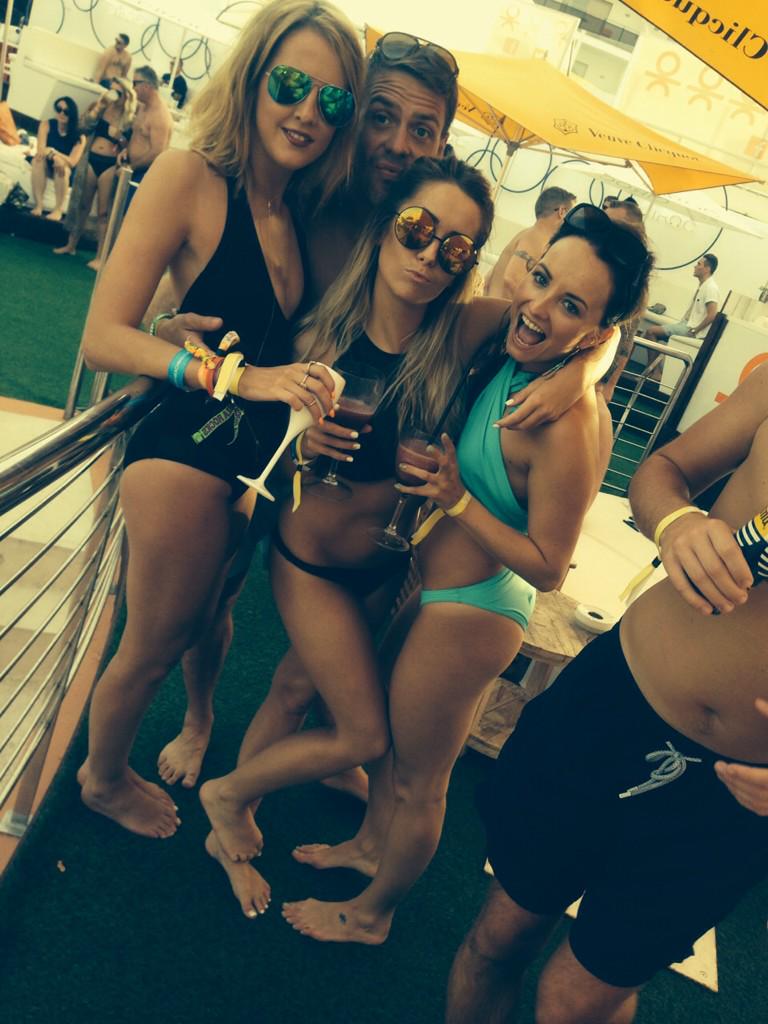 sophielouise_92's tweet photo. @OceanBeachIbiza #OBCOMP http://t.co/eAXhK9Fp8Q