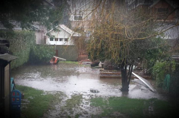 [FLOODING PHOTO] Another photo from last week -> Prince Edward and 33rd in #Vancouver