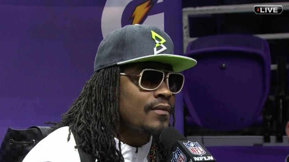 N Bleacherreport Marshawn Lynch S Answer For Sbmediaday I M Just Here So I Won T Get Fined Http T Co 90peqv7qry