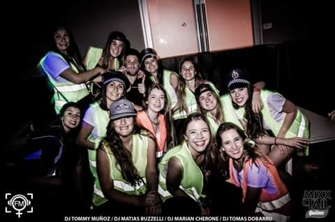 Nos olvidamos de esta gran foto!  <a href="/TommyMunozDj/">Tommy Muñoz</a>  FC de nuevo!!!!