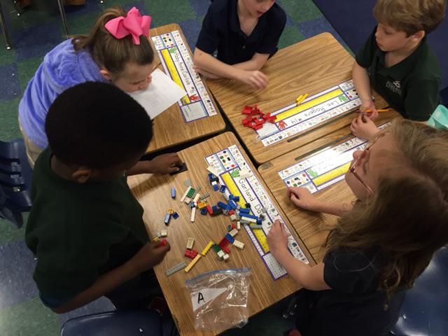 annchami's tweet photo. Second grade engineers #100thday #lrcaSTEM http://t.co/Io6atgEf9t
