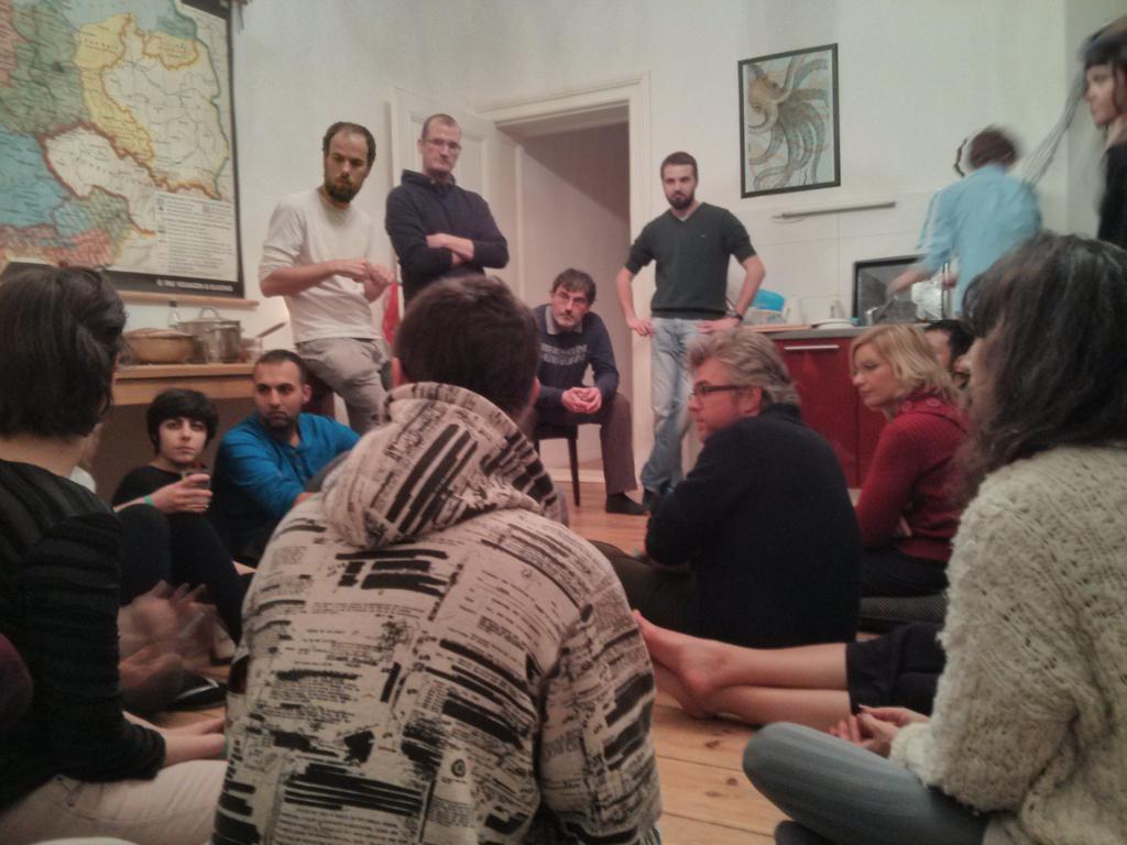 unMonastery's tweet photo. Full kitchen at the apartment tonight. #transmediale #uubi #vorspiele http://t.co/BUSiVAA0i0