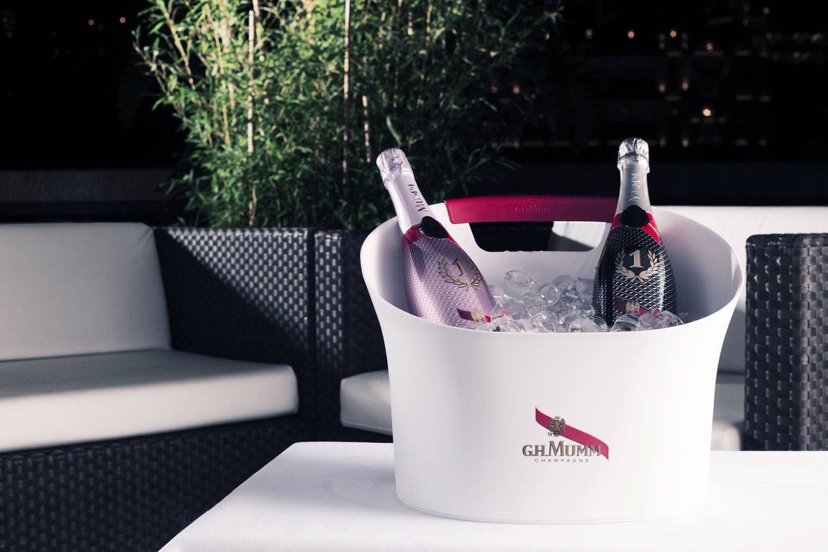 GHMUMM's tweet photo. Not sure what to do tonight? Well here’s a suggestion - well two actually #TreatYourself http://t.co/24jbES3qUw