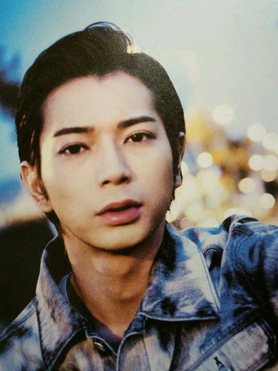 山田真紀 Na Tviteru 松本潤くん テレビ雑誌 パーソン ２０１４年 失恋ショコラティエ撮影中のグラビアなのに 爽太君とはまったくの別人 茶髪爽太くんも大好きだけど 全く イメージの違う黒髪オールバック潤くんも素敵 平成の新宿新次の雰囲気 笑