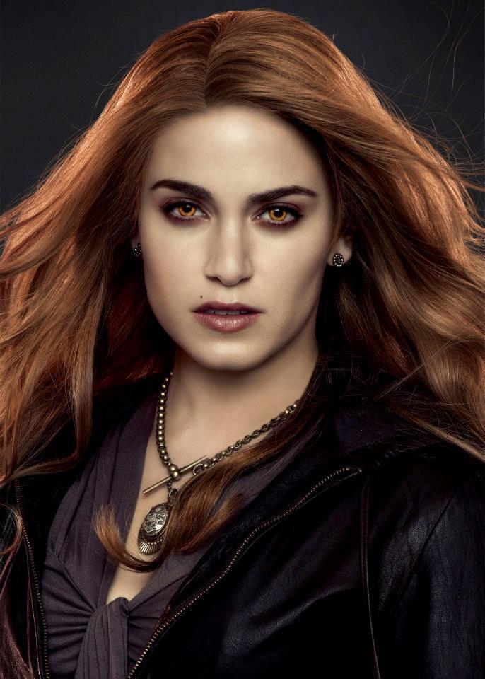 Hey guys I'm Alexandra now don't be shy come say hello and if you would like to Rp just ask 😏