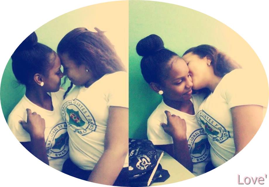 EnanaMinaj_'s tweet photo. ~ Mi Mujer #GeNicole' ♥ http://t.co/AMwzz0o2Ze