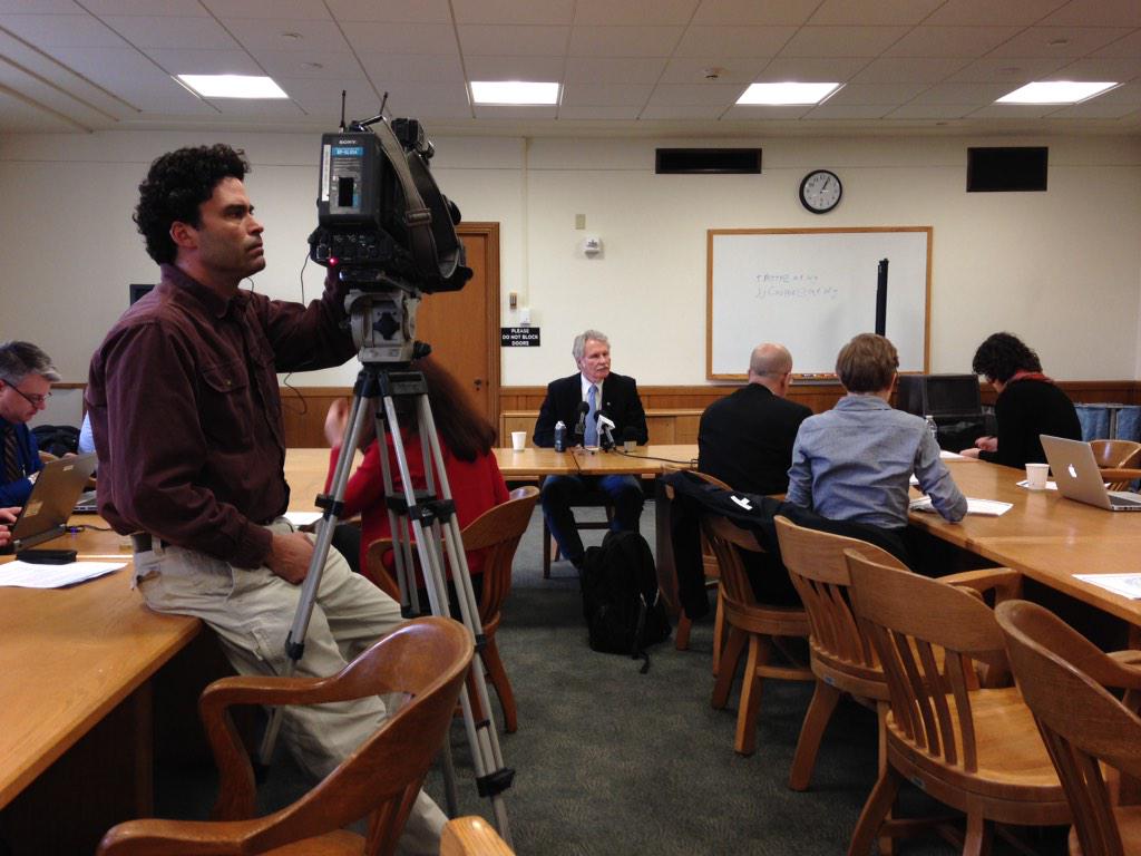 Explaining why we must work together to move Oregon forward with the Capitol press corps.