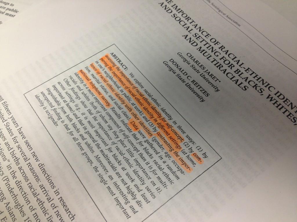 SikiraT's tweet image. Blacks care about their race more than others lol.smh "is it b/c i'm black?!" #Sociology #SocialResearchMethods