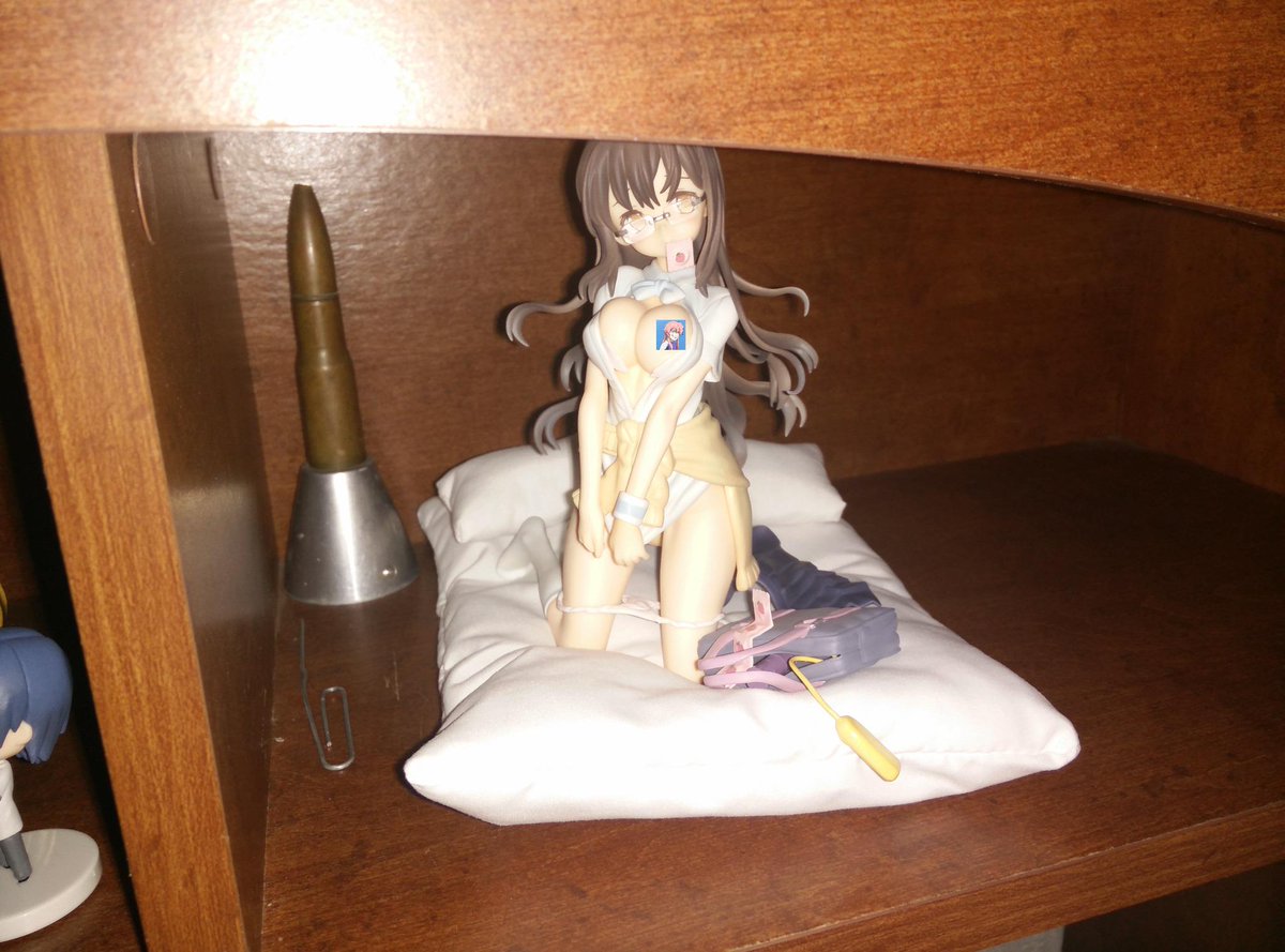 Forum Image: https://pbs.twimg.com/media/B8Z-AOmCEAAsMys.jpg