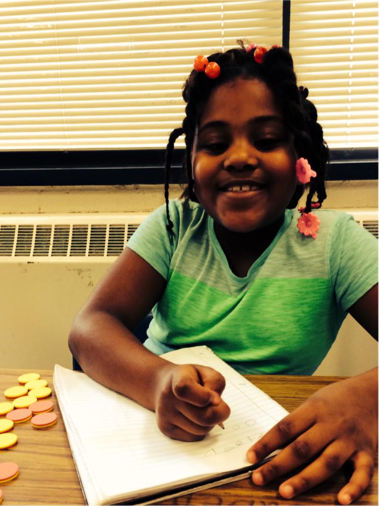 EMHWildcats's tweet photo. We work backwards w/ counters & double check our work w/ making 10 pictures! #mathninjas #unknownpartners #teamholt http://t.co/ounRPu1HiQ