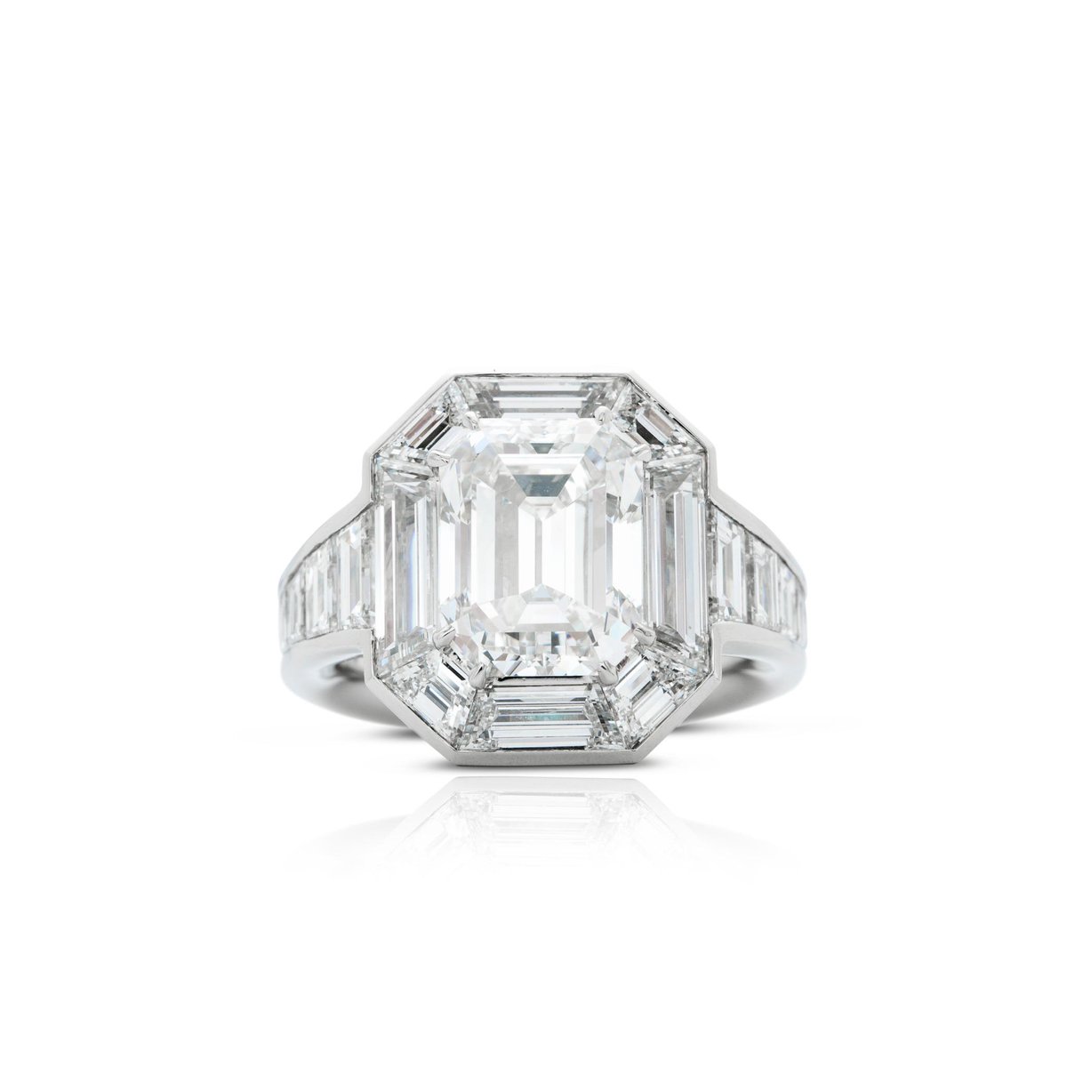 Rosendorffs's tweet photo. Today's @Rosendorffs diamond engagement ring cut is EMERALD.  You're a confident risk taker with a love for retro... http://t.co/C7w3RpsC9P
