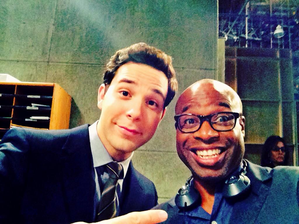 Skylar Astin tweet media