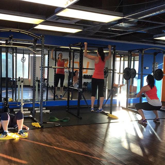 FitBtches's tweet photo. Working on our fitness in the #VoxConditioning studio! It's best way to start off the day! http://t.co/GeiWkM3DEq http://t.co/K2SfkwSgUS