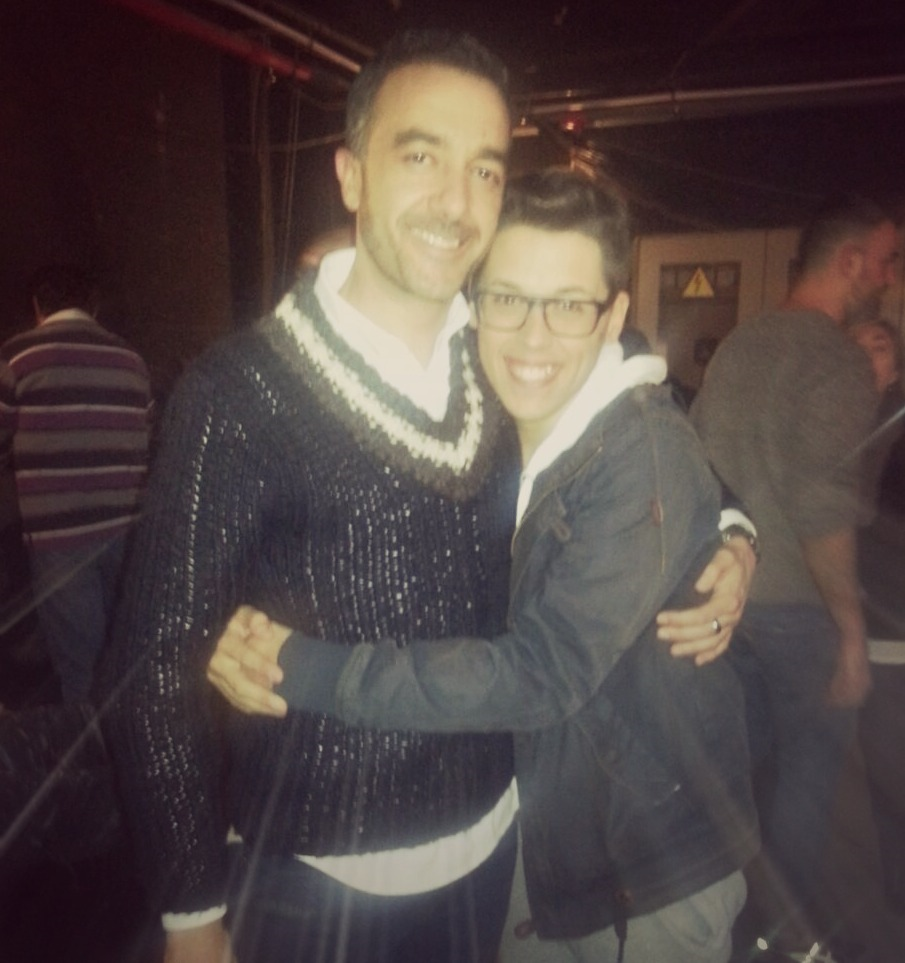 manueljimactor's tweet photo. Y por supuesto gracias a mi director preferido @ovhuerga por confiar en mí, y aún tengo el Kinder sorpresa ;) http://t.co/cMwUp3Jicz
