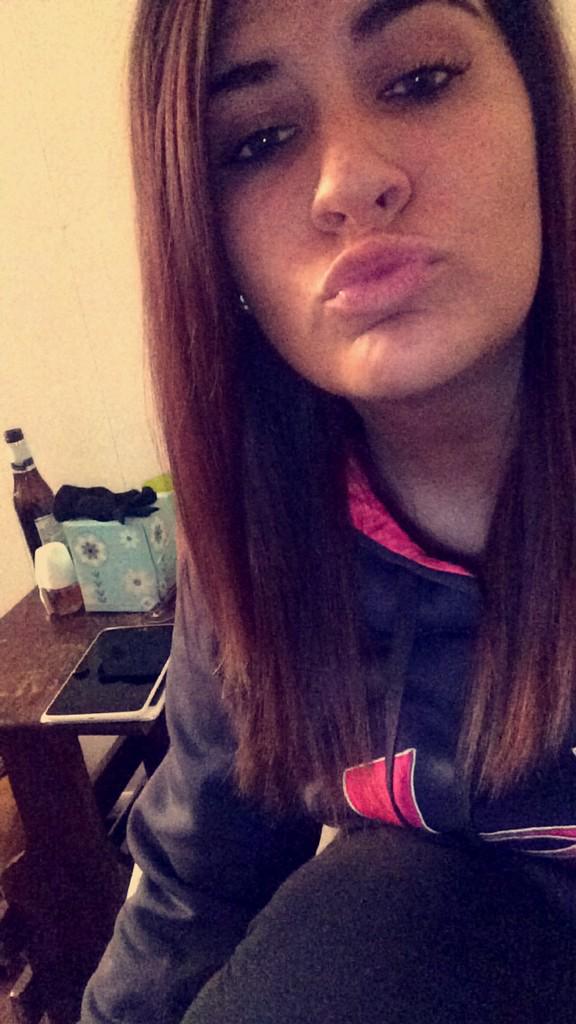LaVitaDiKayla's tweet photo. #IDFWU✌️🙈 http://t.co/bwqfJU8cmp