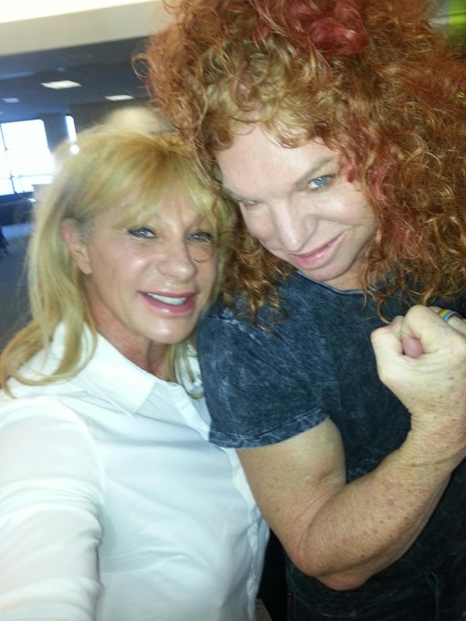 #Florida people love #Vegas...#LA...great biceps! @KinkyMuscle @RealCarrotTop http://t.co/1wpyF1Ee53<a href="/tag/florida"class="tags">#Florida</a><a href="/tag/vegas"class="tags">#Vegas</a><a href="/tag/la"class="tags">#LA</a>
