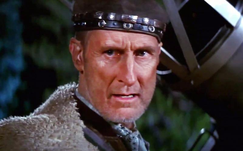 Wishing a very happy birthday to James Cromwell, who played Zefram Cochrane in First Contact! 