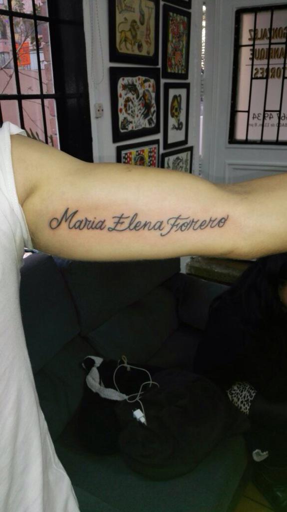 PipejaramilloC's tweet photo. TE AMO VIEJA, SIEMPRE ESTARÁS CONMIGO. http://t.co/eQWotseJM0
